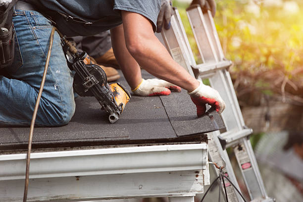 Best Roof Gutter Cleaning  in Grundy Center, IA